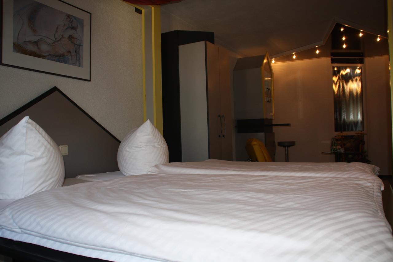 City-Hotel Плауэн Экстерьер фото
